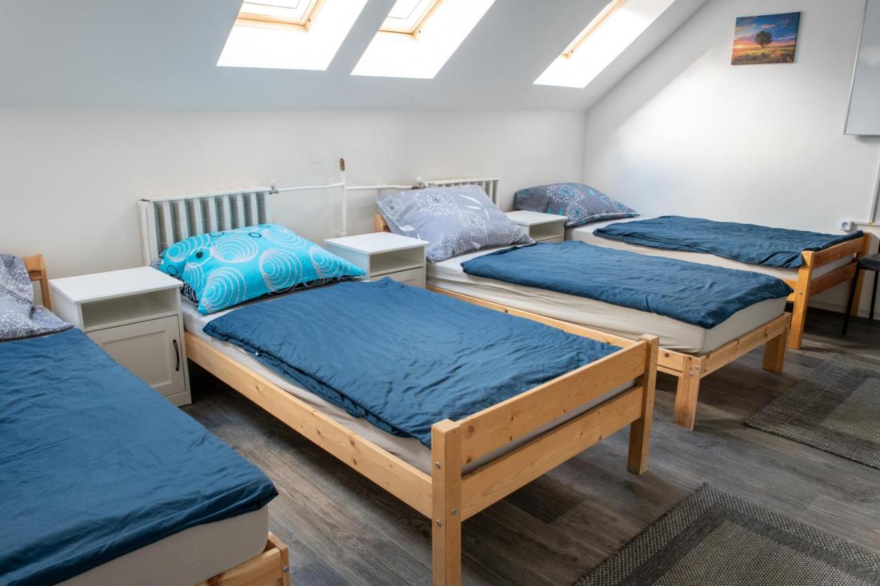 Kuelker Hostel Budapest Exteriör bild